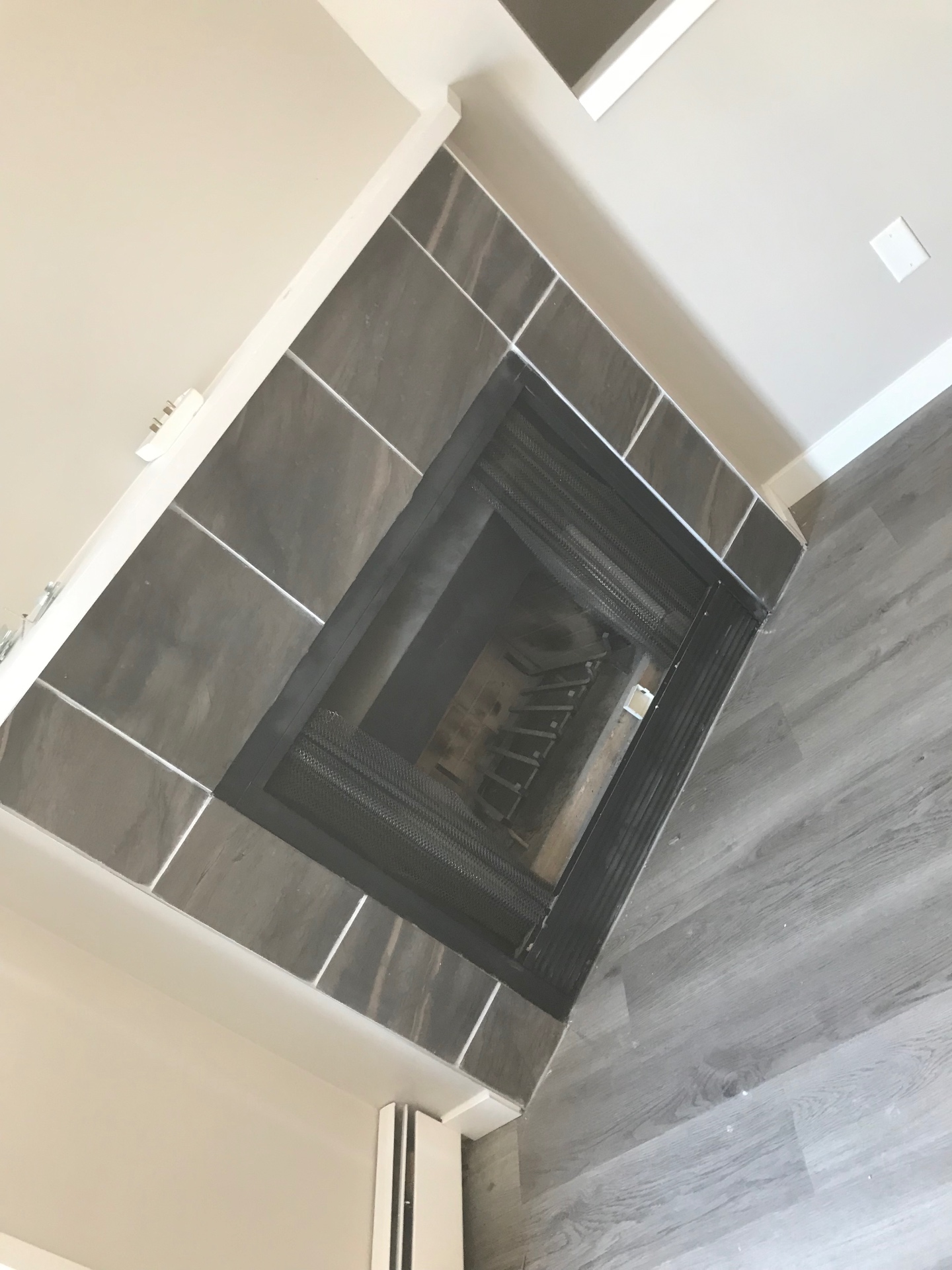 Tile fireplace surround